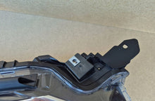 Laden Sie das Bild in den Galerie-Viewer, Frontscheinwerfer Toyota C-Hr 81110F41800 Rechts Scheinwerfer Headlight SCH8345102468eg