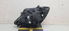 Laden Sie das Bild in den Galerie-Viewer, Frontscheinwerfer Mercedes-Benz Sprinter 906 A9068205700 1ED01103042 Rechts SCH8352111540ki