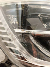 Laden Sie das Bild in den Galerie-Viewer, Frontscheinwerfer Renault Megane IV 260105675R 260604081R Ein Satz Headlight SCH8353484359tf