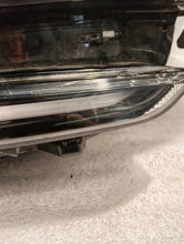 Laden Sie das Bild in den Galerie-Viewer, Frontscheinwerfer Renault Megane IV 260105675R 260604081R Ein Satz Headlight SCH8353484359tf