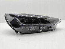Laden Sie das Bild in den Galerie-Viewer, Frontscheinwerfer Ford Focus NX7B-13E016-AK Full LED Rechts Headlight SCH8355463703ji