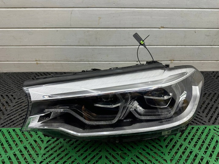 Frontscheinwerfer BMW 5 G31 G30 7439209 Links Scheinwerfer Headlight SCH8356383140hm