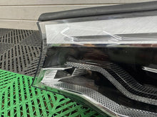 Load image into Gallery viewer, Frontscheinwerfer BMW 5 G31 G30 7439209 Links Scheinwerfer Headlight SCH8356383140hm