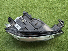 Laden Sie das Bild in den Galerie-Viewer, Frontscheinwerfer VW T-Roc 2GA941036AT Rechts Scheinwerfer Headlight SCH8357798466dn