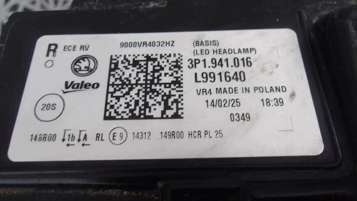 Frontscheinwerfer Skoda Superb I 3P1941016 Full LED Rechts Headlight SCH8358240230hb