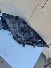 Laden Sie das Bild in den Galerie-Viewer, Frontscheinwerfer Renault Scenic 260106928R Rechts Scheinwerfer Headlight SCH8358579868ua