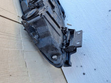 Laden Sie das Bild in den Galerie-Viewer, Frontscheinwerfer Renault Scenic 260106928R Rechts Scheinwerfer Headlight SCH8358579868ua