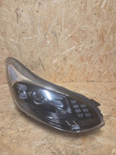 Load image into Gallery viewer, Frontscheinwerfer Kia Sportage IV 92102F1500 LED Rechts Scheinwerfer Headlight SCH8360463699zb