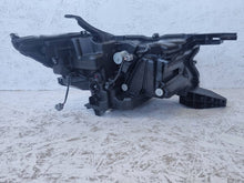 Laden Sie das Bild in den Galerie-Viewer, Frontscheinwerfer Toyota Land Cruiser 84D01N4 Links Scheinwerfer Headlight SCH8363179482th