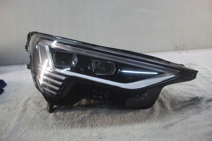 Frontscheinwerfer Audi E-Tron 4KE941040D Rechts Scheinwerfer Headlight SCH8375471801io