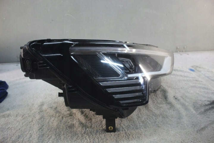 Frontscheinwerfer Audi E-Tron 4KE941040D Rechts Scheinwerfer Headlight SCH8375471801io