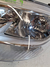 Laden Sie das Bild in den Galerie-Viewer, Frontscheinwerfer Mercedes-Benz Sprinter A9109060000 90139089010Q Links SCH8383131859sq