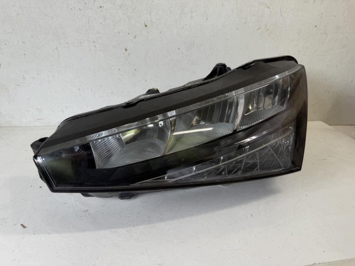 Frontscheinwerfer Skoda Scala 657941015 LED Links Scheinwerfer Headlight SCH8383731244hm