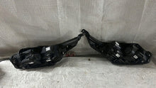 Laden Sie das Bild in den Galerie-Viewer, Frontscheinwerfer Kia Ceed J792111020 92102J1500 92101J1500 Ein Satz Headlight SCH8385352355ow