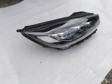 Load image into Gallery viewer, Frontscheinwerfer Kia Sorento III 92102C5620 R009U620RF8 Rechts oder Links SCH8395526997cc