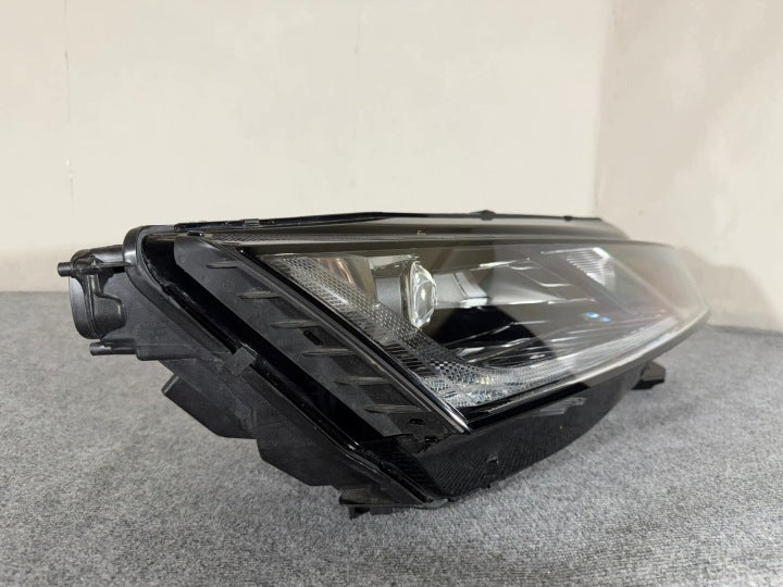 Frontscheinwerfer Skoda Octavia IV 5E4941016B LED Rechts Scheinwerfer Headlight SCH8395821170xb