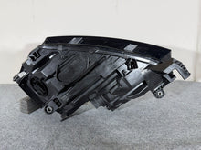Load image into Gallery viewer, Frontscheinwerfer Skoda Octavia IV 5E4941016B LED Rechts Scheinwerfer Headlight SCH8395821170xb