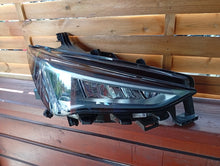 Laden Sie das Bild in den Galerie-Viewer, Frontscheinwerfer Seat 10F941008L LED Rechts Scheinwerfer Headlight SCH8396485217fe