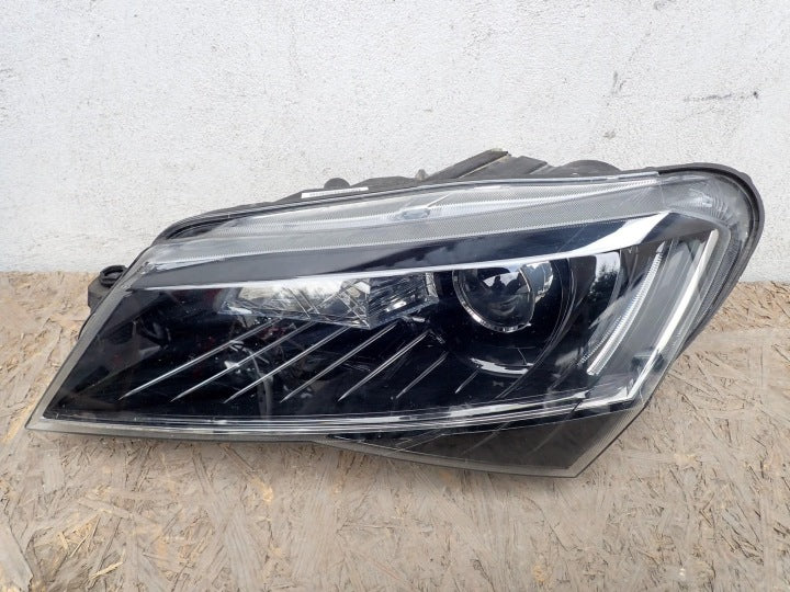 Frontscheinwerfer Skoda Superb III 3V1941015B Xenon Links Scheinwerfer Headlight SCH8396873477av