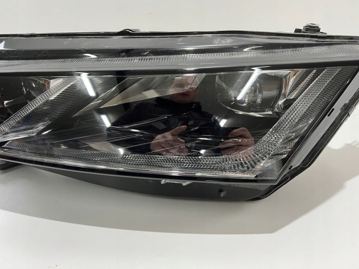 Frontscheinwerfer Skoda Octavia IV 5E4941015A LED Links Scheinwerfer Headlight SCH8397195533co