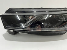 Laden Sie das Bild in den Galerie-Viewer, Frontscheinwerfer Skoda Octavia IV 5E4941015A LED Links Scheinwerfer Headlight SCH8397195533co
