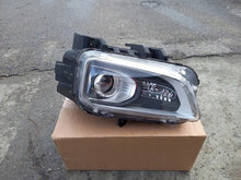 Load image into Gallery viewer, Frontscheinwerfer Hyundai Kona 92102J9100 Full LED Rechts Scheinwerfer Headlight SCH8401313194fy