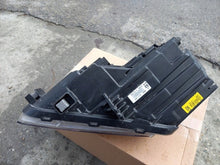 Load image into Gallery viewer, Frontscheinwerfer Hyundai Kona 92102J9100 Full LED Rechts Scheinwerfer Headlight SCH8401313194fy