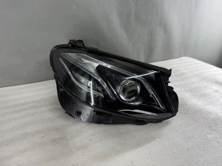 Frontscheinwerfer Mercedes-Benz W213 A2139061804 LED Rechts Headlight SCH8402080919bd