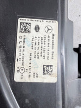 Load image into Gallery viewer, Frontscheinwerfer Mercedes-Benz W213 A2139061804 LED Rechts Headlight SCH8402080919bd