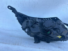 Laden Sie das Bild in den Galerie-Viewer, Frontscheinwerfer Hyundai I30 III 92101G4060 Xenon Links Scheinwerfer Headlight SCH8404567420re