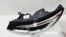 Laden Sie das Bild in den Galerie-Viewer, Frontscheinwerfer Renault Scenic 260608753R Links Scheinwerfer Headlight SCH8409467294wm