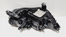 Laden Sie das Bild in den Galerie-Viewer, Frontscheinwerfer Renault Scenic 260608753R Links Scheinwerfer Headlight SCH8409467294wm
