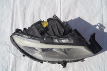 Laden Sie das Bild in den Galerie-Viewer, Frontscheinwerfer BMW 3 E93 E92 7239936L Rechts Scheinwerfer Headlight SCH8412535086cc