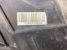 Laden Sie das Bild in den Galerie-Viewer, Frontscheinwerfer Dodge Journey 05067788AA Rechts Scheinwerfer Headlight SCH8417632924zw