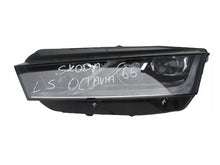Laden Sie das Bild in den Galerie-Viewer, Frontscheinwerfer Skoda Octavia I 5E4941015A LED Links Scheinwerfer Headlight SCH8418134997om