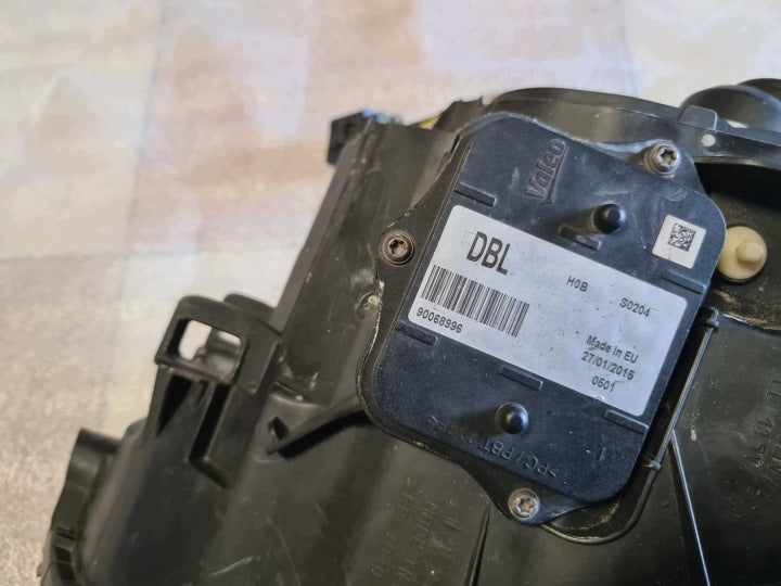 Frontscheinwerfer Volvo V60 31420261 Links Scheinwerfer Headlight SCH8419072337lt