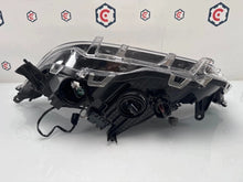 Laden Sie das Bild in den Galerie-Viewer, Frontscheinwerfer Toyota V 81150-0R190 LED Rechts Scheinwerfer Headlight SCH8419234103ei