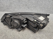 Laden Sie das Bild in den Galerie-Viewer, Frontscheinwerfer Audi C7 A7 4G8941032C Rechts Scheinwerfer Headlight SCH8423382987ts