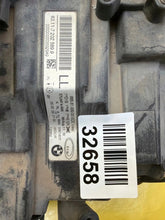 Load image into Gallery viewer, Frontscheinwerfer BMW 3 E91 E90 7202589 Xenon Links Scheinwerfer Headlight SCH8427877126dg