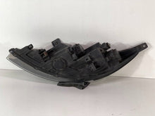 Load image into Gallery viewer, Frontscheinwerfer Kia Sportage 921023U210 Rechts Scheinwerfer Headlight SCH8428823920nf