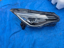 Load image into Gallery viewer, Frontscheinwerfer Renault Zoe 260102384R Rechts Scheinwerfer Headlight SCH8430855443fy