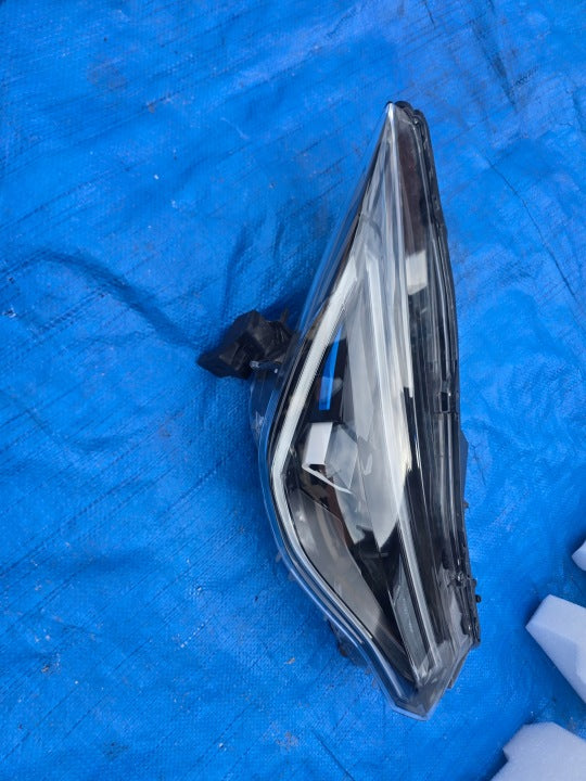 Frontscheinwerfer Renault Zoe 260102384R Rechts Scheinwerfer Headlight SCH8430855443fy