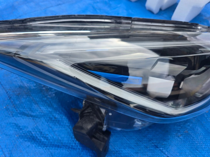 Frontscheinwerfer Renault Zoe 260102384R Rechts Scheinwerfer Headlight SCH8430855443fy