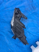 Load image into Gallery viewer, Frontscheinwerfer Renault Zoe 260102384R Rechts Scheinwerfer Headlight SCH8430855443fy