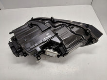 Laden Sie das Bild in den Galerie-Viewer, Frontscheinwerfer VW Touareg 7P1941752 LED Rechts Scheinwerfer Headlight SCH8430939459wf