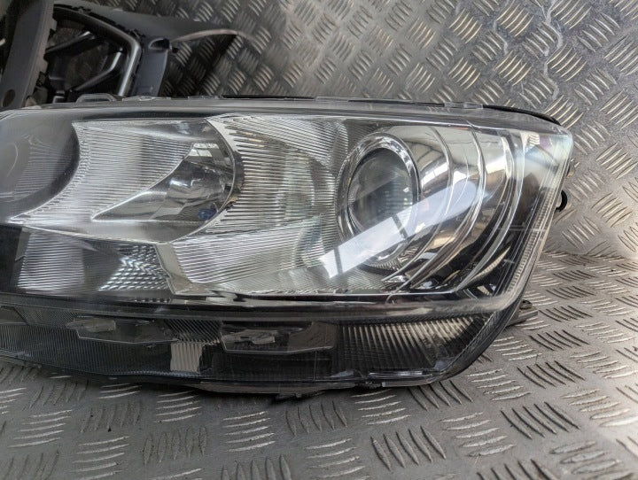 Frontscheinwerfer Skoda Rapid 5JB941015A Xenon Links Scheinwerfer Headlight SCH8432435721dr