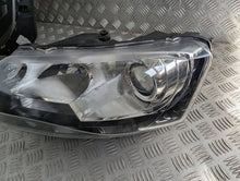Laden Sie das Bild in den Galerie-Viewer, Frontscheinwerfer Skoda Rapid 5JB941015A Xenon Links Scheinwerfer Headlight SCH8432435721dr