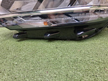 Laden Sie das Bild in den Galerie-Viewer, Frontscheinwerfer VW Passat B8 3G1941035Q Full LED Links Scheinwerfer Headlight SCH8437267011az