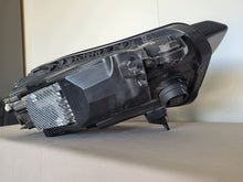 Laden Sie das Bild in den Galerie-Viewer, Frontscheinwerfer Audi Q5 80A941035E Links Scheinwerfer Headlight SCH8438849878bx