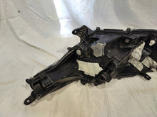 Load image into Gallery viewer, Frontscheinwerfer Toyota Yaris 0106370 Rechts Scheinwerfer Headlight SCH8438864646pb